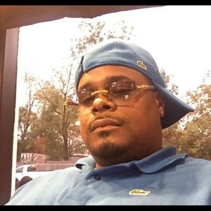 Meet your Posher, Carl